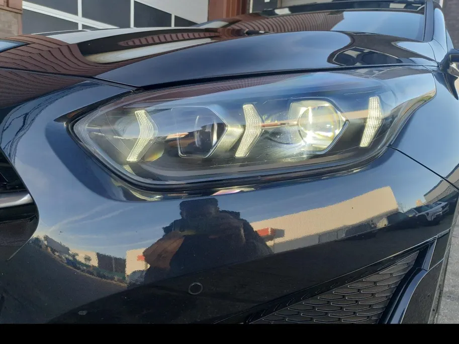 Kia ProCeed 1.5 T-GDi GT-Line | Stoel en stuurverwarming | Navigatie | Elektrische achterklep | Camera | Climate control | Apple Carplay / Android Auto |
