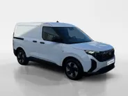 Ford E-Transit Courier Trend 44 kWh | NL auto | Navigatie | Apple carplay & android auto | Adapt. cruise control | BLIS | Parkeersensor achter | Achteruitrijcamera | Trekhaak |