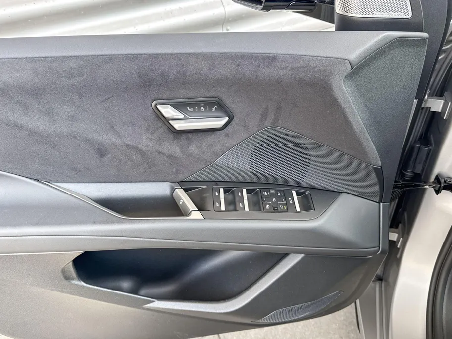BMW iX3 40 eDrive 83 kWh