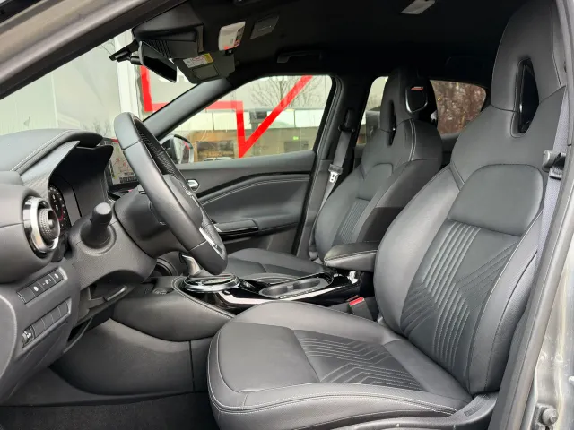 Nissan Juke Hybrid 143pk Tekna | Leder | BOSE | Navigatie | App Connect | All Season | Keyless