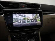 Škoda Superb Combi 1.4 TSI iV 218pk DSG Laurin & Klement · Panoramadak · 360 Camera · Inklap. Trekhaak · Elek. Stoelen + Geheugen · Matrix LED ·