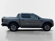 RANGER Ranger Wildtrak Double Cab 2.3 PHEV 205 kW/278 pk Automaat | Uit Voorraad Leverbaar | Prijs inclusief BPM & Kosten rijklaar maken | 5 persoons | GRIJS kenteken** | Elektrische Rollertop | Trekhaak | Adaptive Cruise control