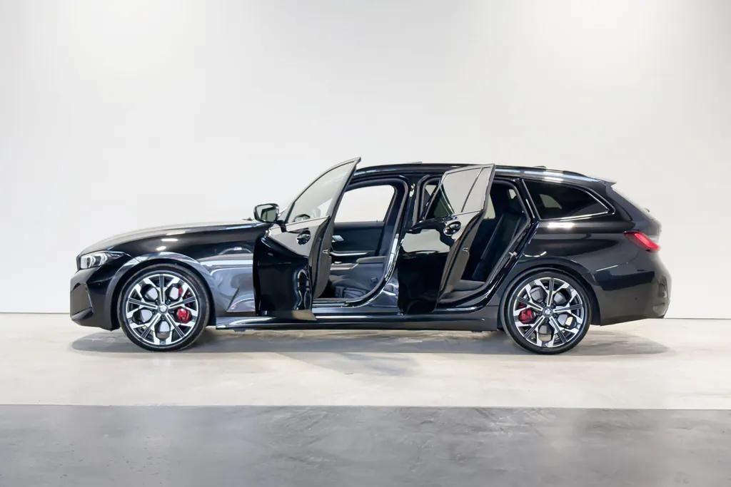 BMW 3 Serie Touring 330i xDrive