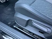 Volkswagen Golf 1.5 eTSI 110KW/150PK Goal · Navigatie · Apple/Android Car Play · Camera + Parkeersensoren · Trekhaak · Garantie t/m 22-07-2027