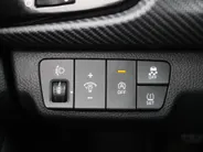 Kia Rio 1.0 T-GDi MHEV GT-Line | Stuur-/stoelverwarming | 17' LM | Camera | Clima | Navi | Cruise | Keyless |