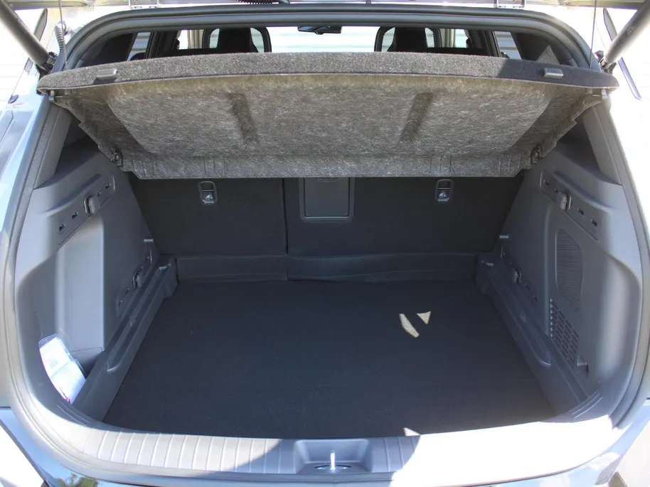 Kia Seltos Seltos 1.6 T-GDi DCT7 X-Line Demo Edition | Stuur-/stoelverwarming + ventilatie | 360 Camera | Leer | Elek. stoelverstelling | Inductielader | LED | 19" LM |
