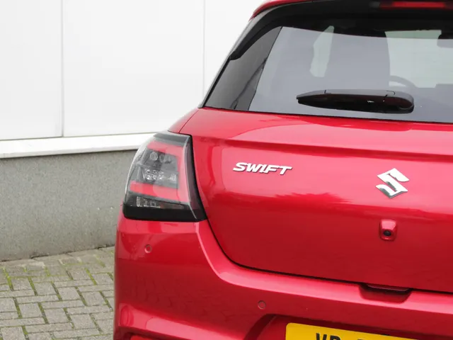 Suzuki Swift 1.2 Style Smart Hybrid | Navi | Adap. Cruise | Camera | Lm-Velgen
