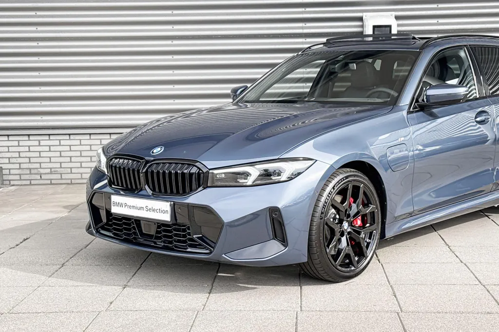 BMW 3 Serie Touring 330e