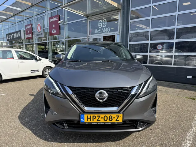 Nissan QASHQAI 1.3 MHEV Xtronic N-Connecta 1/2 leder