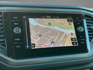Volkswagen T-Roc 1.0 TSI 115pk Style · Trekhaak · Apple/Android Car Play · Navigatie · Camera + Parkeersensoren