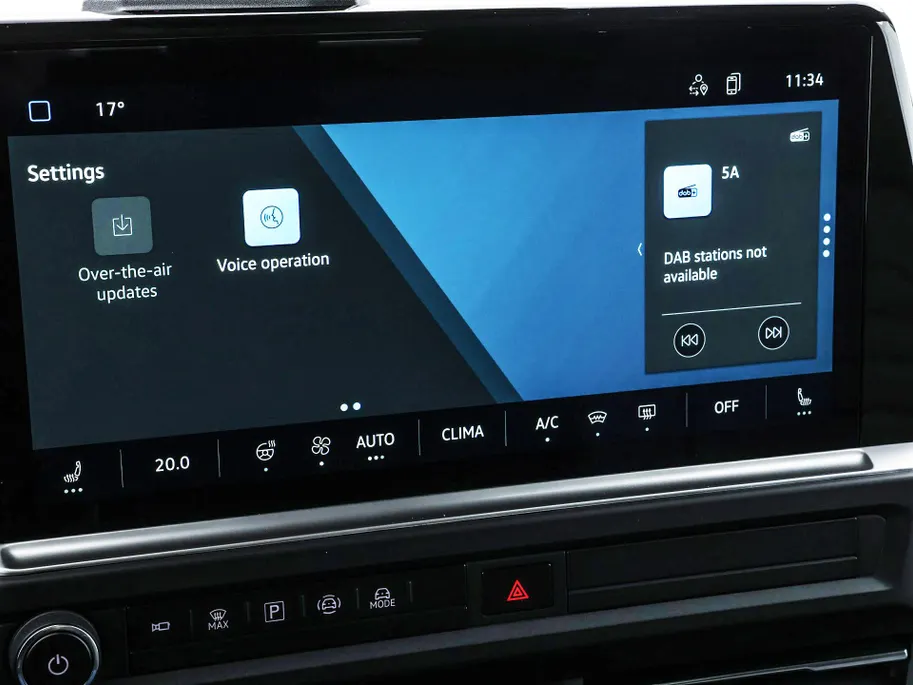 Volkswagen Caravelle Bedrijfswagens Style 70kWh / 218pk L2 · 8-zits · 734104