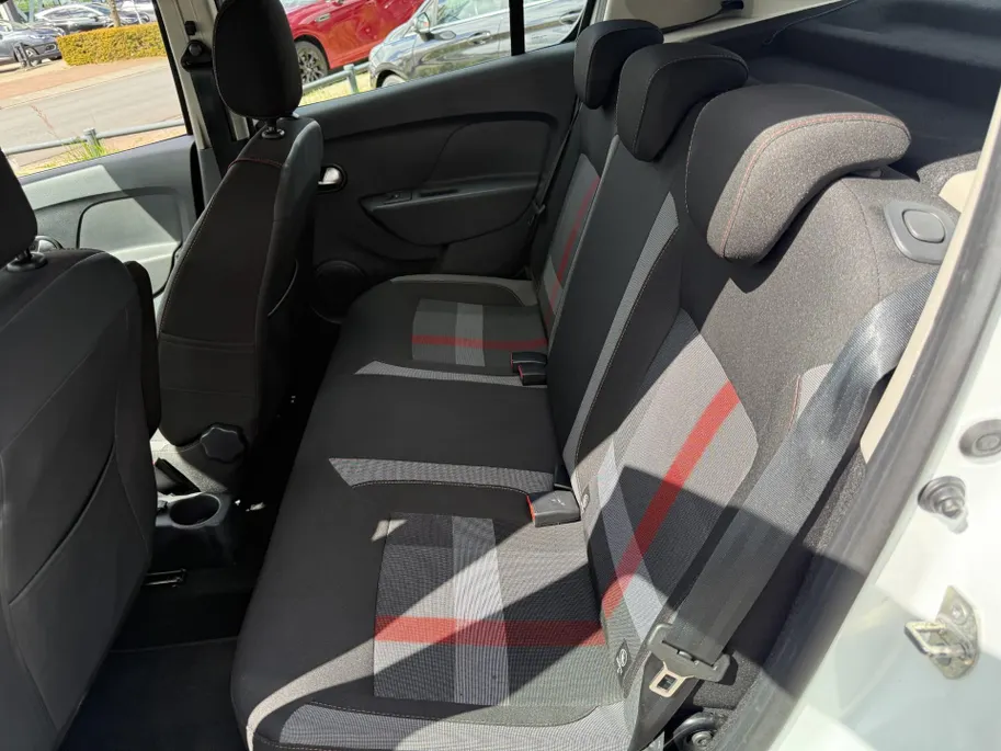 Dacia Sandero 0.9 TCe Tech Road PDC