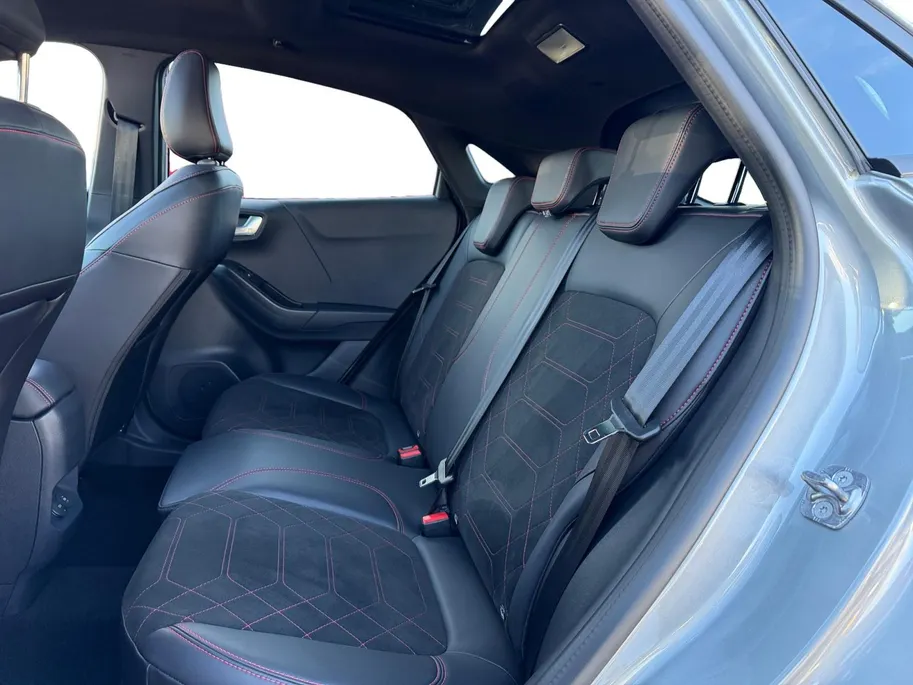 Ford Puma 1.0 EcoBoost Hybrid ST-Line X | Adaptieve Cruise Control | Schuif/Kantel Dak | Stoel/Stuur/Voorruitverwarming | 360 Camera | Apple/Android Carplay |