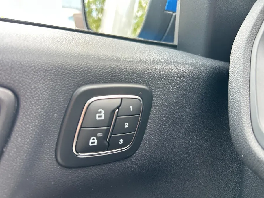 Ford Kuga 2.5 PHEV ST-Line X | Nieuw | Op Voorraad | Elekt. Trekhaak | Schuif/Kantel Dak | AGR-Stoelen | Adaptieve Cruise Control | Matrix Led |