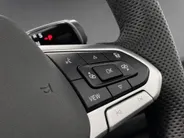 Volkswagen Tiguan 1.5 272pk DSG eHybrid R-Line Edition · Panoramadak · Wegklapbare Trekhaak · Leder · Harman Kardon · 360 Camera · Stoel ventilatie · Massage · 20'' Inch · Garantie t/m 04-09-2030 of 100.000km