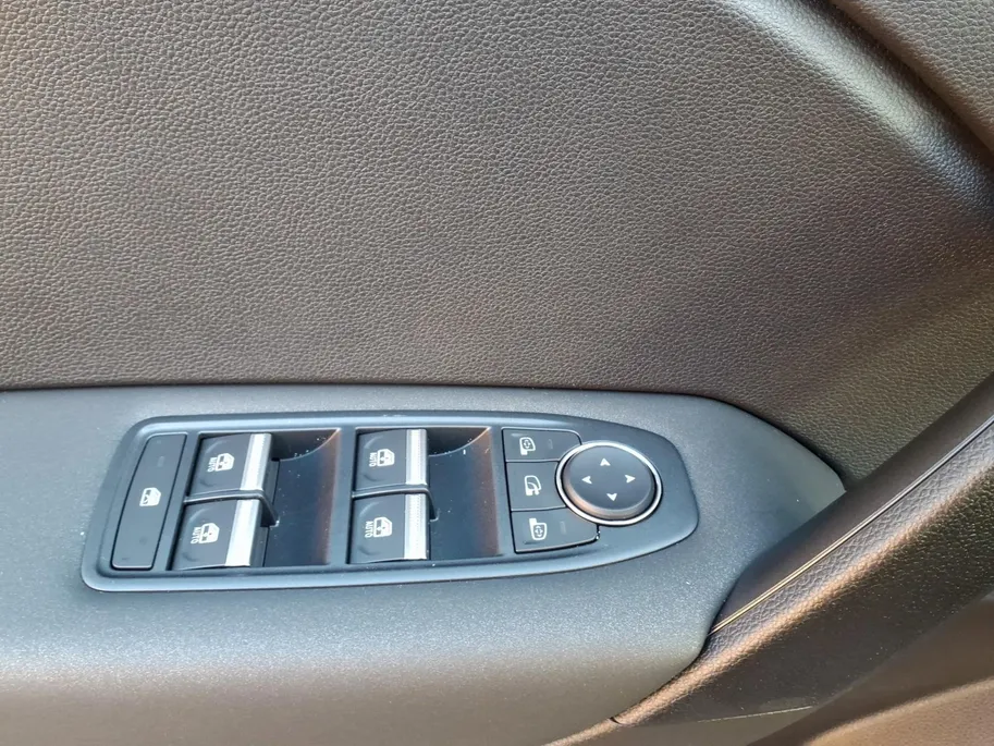 Mitsubishi Grandis 1.8 HEV Intens | € 3400 Voorraadkorting op kenteken op 30-6 | slechts 1 beschikbaar voor deze prijs |  Automaat | Apple carplay/Andriod | Airco | 8 jaar Garantie