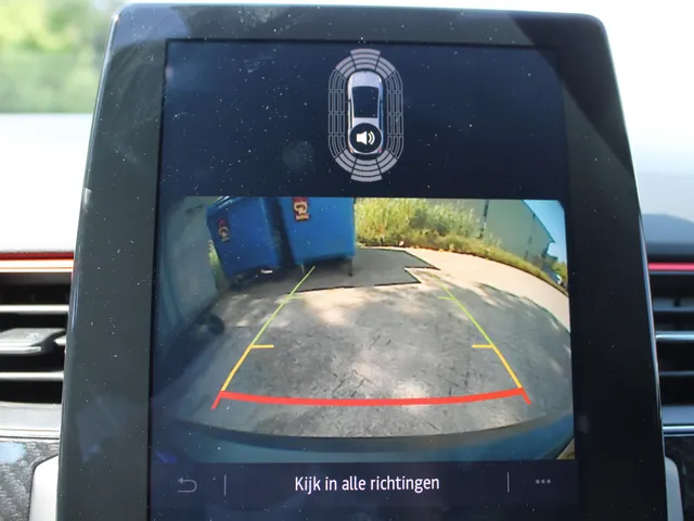 Renault Arkana 1.6 E-Tech Hybrid 145 R.S. Line | navigatie | lederen bekleding | BOSE audio