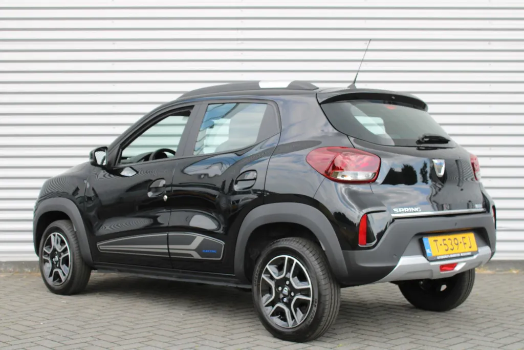 Dacia Spring Essential |  Airco | 14' Design velgen | Bluetooth | PDC | BTW auto | Uniek!! |