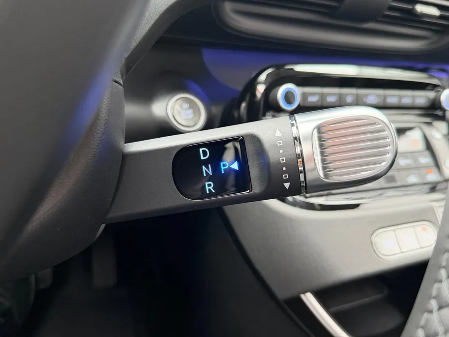 Hyundai Inster Evolve 49 kWh | Z&Z Topdeal! | Van € 31.285, nu voor € 29.285,- |