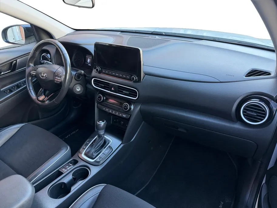 Hyundai Kona 1.6 GDI HEV Premium 105PK AUTOMAAT | Navigatie | Trekhaak| Two Tone| Climate Control| Stuur verwarming| Stoel verwarming|