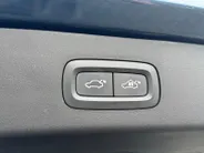 Lynk & Co 01 1.5 | Panoramadak | Stoelverwarming | Dodehoekdetectie | Elektronische bestuurdersstoel met geheugenfunctie | elek. kofferbak |