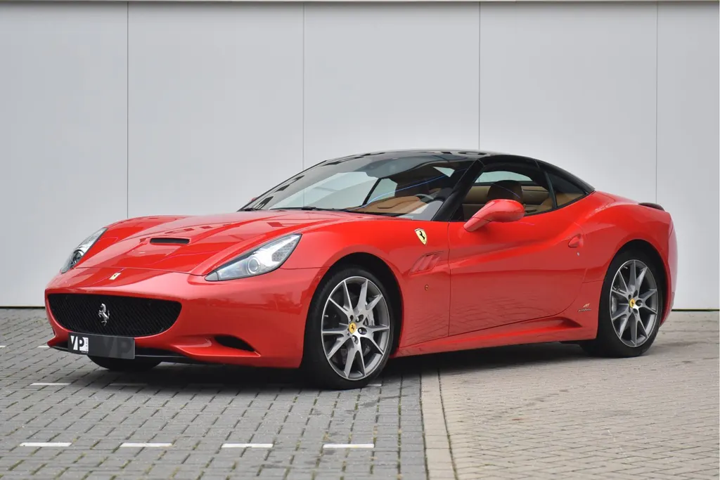 Ferrari California 4.3 V8 HELE
