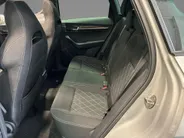 Škoda Karoq 1.5 TSI 150pk DSG ACT Sportline Business · Panoramadak · Camera · Cruise Control · Apple/Android Car Play · 18'' Inch ·