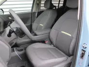 Kia EV2 Plus Advanced 42.2 kWh | Stuur-/stoelverwarming | Schuifdak | Dodehoek detectie | Elek. Stoelverstelling | Camera | 18' LM | LED | HK audio | Cruise adapt. |