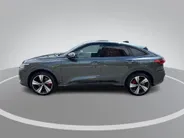 Audi Q5 Sportback 2.0 TFSI e-hybrid quattro S edition Competition · Tech Pro · Panorama dak · Bang & Olufsen · Luchtvering · Trekhaak · Winterpakket
