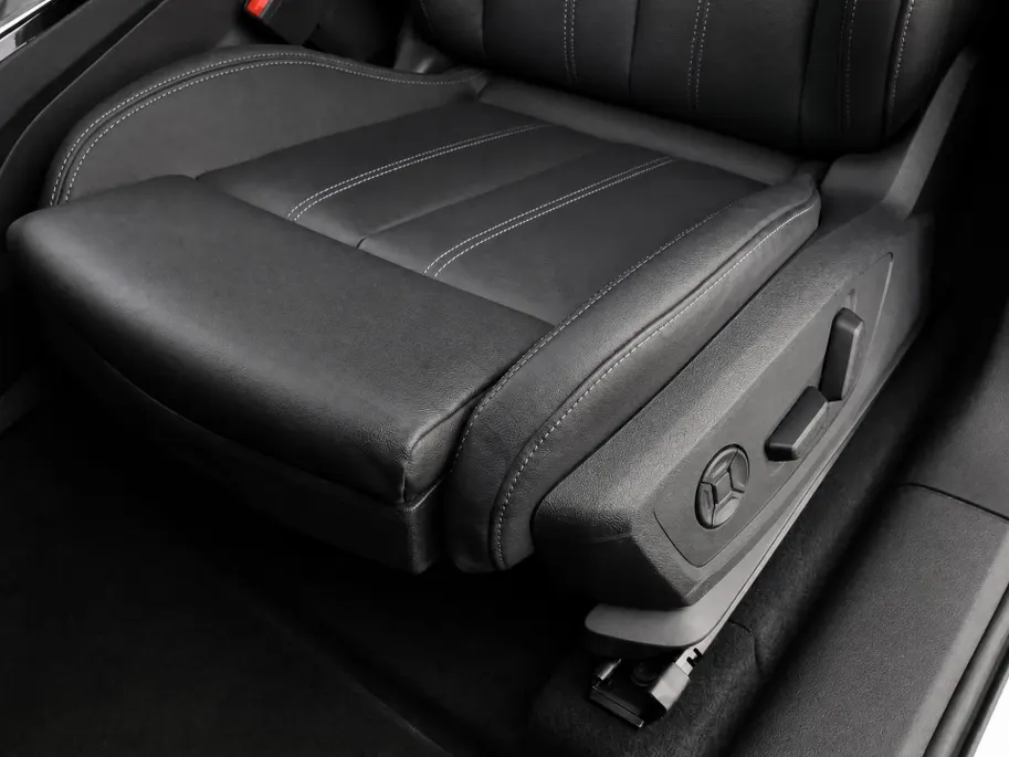 Audi Q6 e-tron Sportback S edition performance 100 kWh 306pk · SOH 97,5% · Panoramadak · 360 Camera · Wegklapbare Trekhaak · Bang & Olufsen · Leder · Warmtepomp · Head-Up · 20'' Inch · Garantie t/m 17-09-2030 of 100.000km
