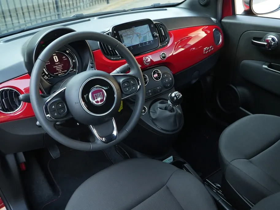 Fiat 500 1.0 Hybrid 70 PK | Comfort | Style | Tech | Navi | Carplay | 15'