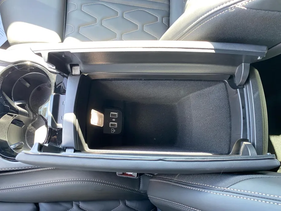 Peugeot 508 SW 1.6 Plug-in Hybrid 225 GT Line WLTP tot 55 km elektrisch | Camera | Dodehoek Detectie | Apple Carplay/Android Auto | Climate Control | Adaptief Cruise Control | Etc.