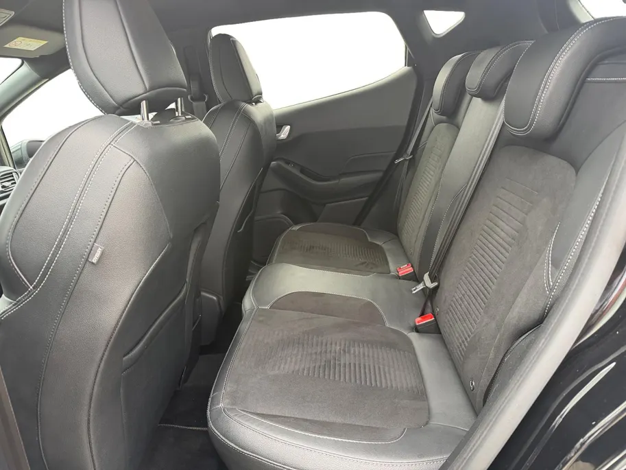 Ford Fiesta 1.5 EcoBoost ST-3 | Volledig dealer onderhouden | NL auto | Winter pack | BLIS | Parkeersensor achter | Achteruitrijcamera | B&O audio | Apple carplay & Android auto | 18' lichtmetalen velgen | Bovag garantie |