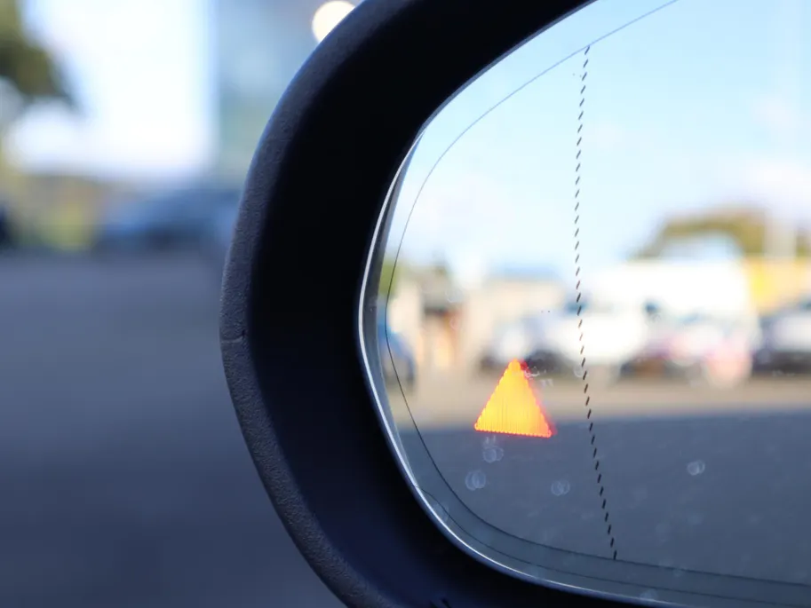 Mercedes-Benz A-Klasse 250 e l Panoramadak l Stoelverwarming l Achteruitrij camera