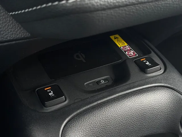 Toyota Corolla Touring Sports Hybrid 140 Dynamic Limited | Stoelverwarming | Parkeersensoren