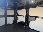 Ford E-Transit Custom 320 L1H1 Limited 65 kWh 218 pk | Direct leverbaar | Cruise control | Navigatie via Apple Carplay & Android auto | Achteruitrijcamera