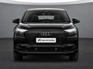 Audi Q4 Sportback e-tron Advanced edition 204 PK · Hemelbekleding zwarte stof · Lendensteunen · Trekhaak elek. wegklapbaar