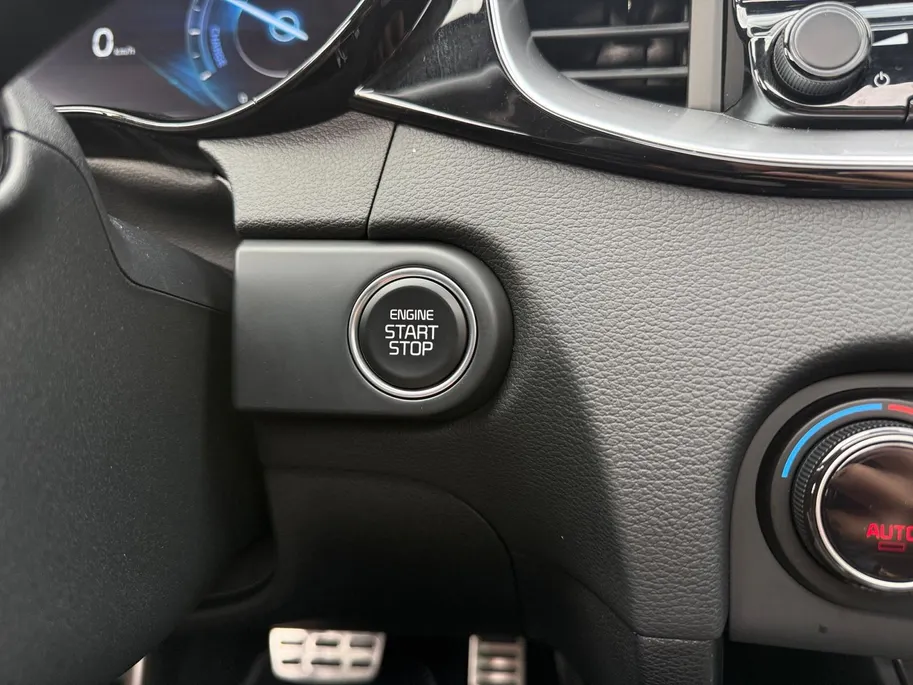 Kia XCeed 1.6 GDi PHEV ExecutiveLine Full options | Schuifdak | Stoelverwarming + verkoeling | Memory seats | ACC |