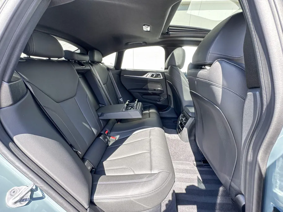 BMW i4 eDrive40