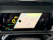 Renault 5 comfort range iconic cinq 52 kWh Nu met 1600,- voorraad korting , Pack Safety & Advanced Driving Assist , allseason banden , Apple Carplay/Android Auto , stoel en stuurverwarming , navigatiesysteem , veel mooie opties.