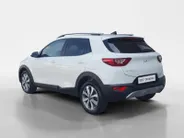 Kia Stonic 1.0 T-GDi MHEV DynamicPlusLine | Stoel en stuurverwarming | Climate control | Navigatie | Camera | Keyless met startknop | Apple Carplay / Android Auto |