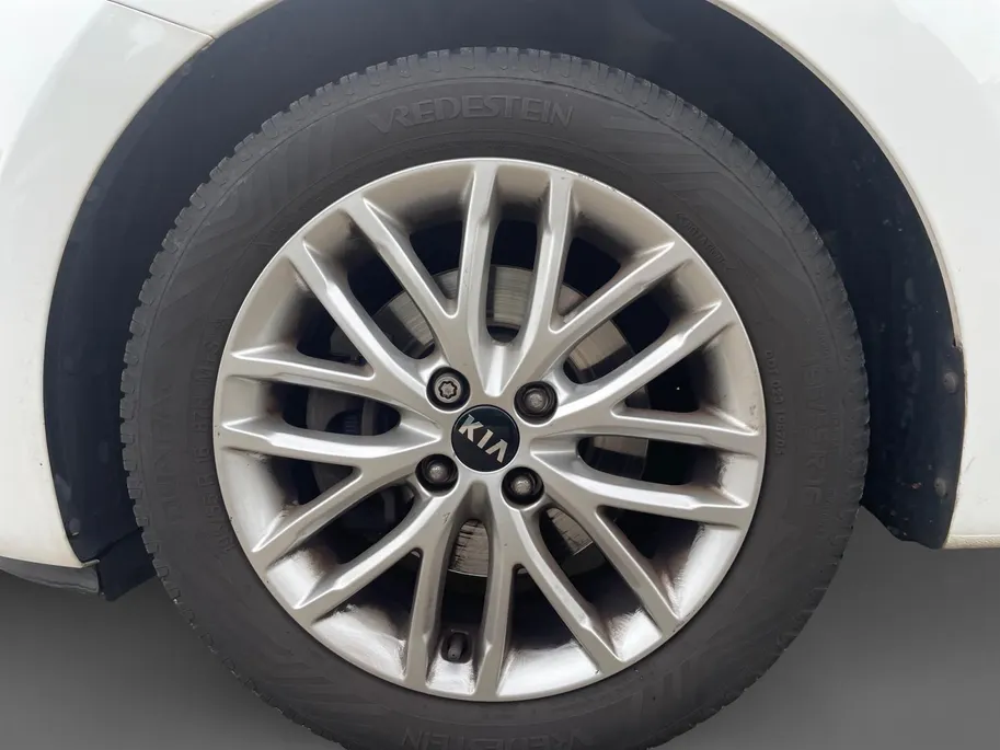 Kia Rio 1.0 TGDI DynamicLine | Navigatie | Cruis control | Keyless