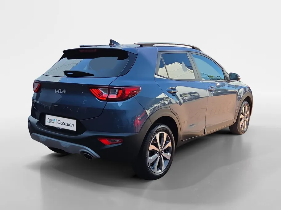 Kia Stonic 1.0 T-GDi MHEV DynamicLine | Cruise Control Adaptief | Achteruitrijcamera | Apple Carplay& Android Auto | LM Velgen | rijstrooksensor met correctie | Fabrieksgarantie t/m 15-02-2031 | Alseason Banden |