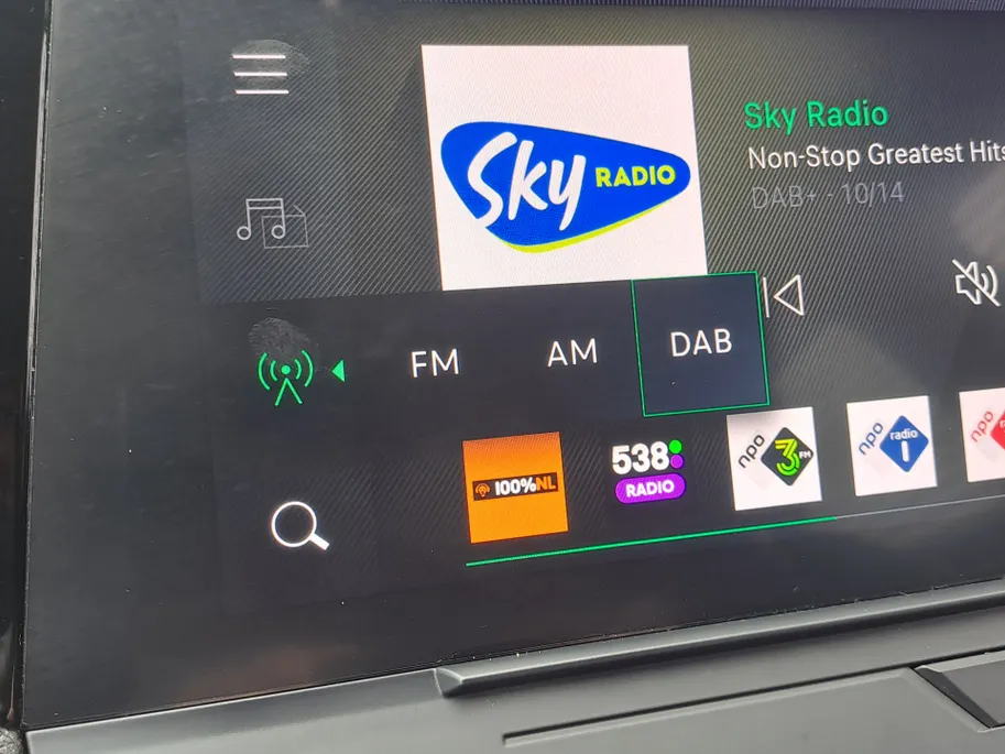 Peugeot 308 1.2 PureTech AUTOMAAT Active Pack Business | Adaptieve Cruise | Climate | Stoelverwarming | Apple Carplay/Android Auto