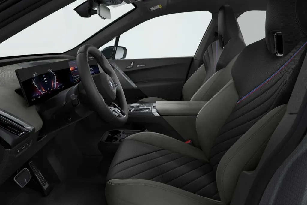 BMW iX xDrive60 112 kWh
