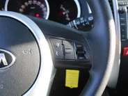 Kia Venga 1.6 CVVT 20th Anniversary | Airco | Navi | Cruise | Camera | 16' LM | All season banden | Dealeronderhouden |