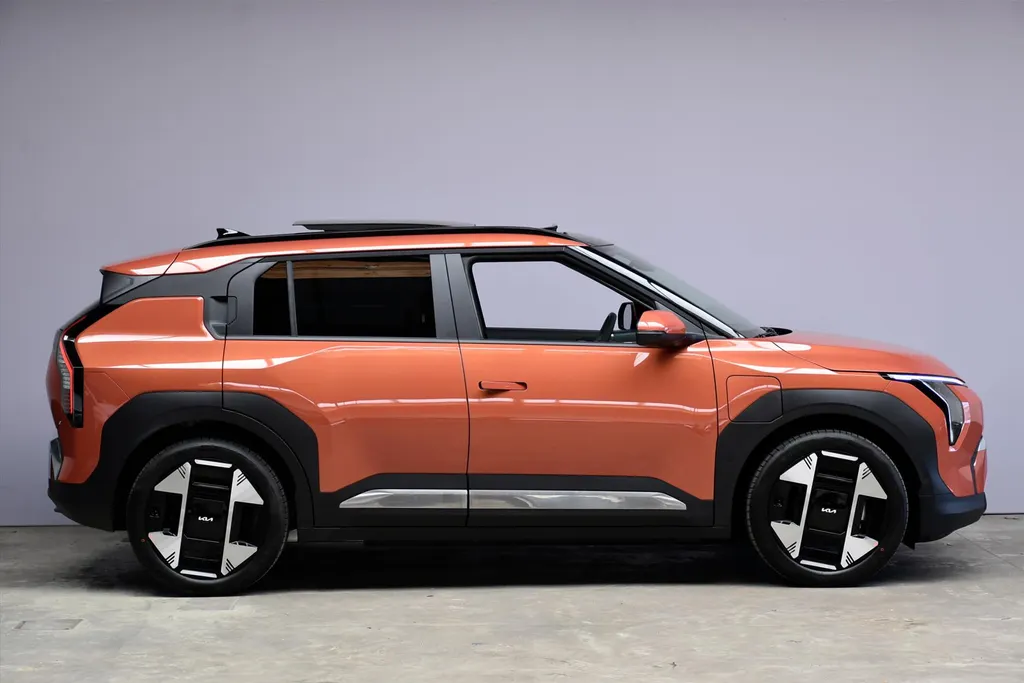 Kia EV3 58,3 kWh 204pk Plus Advanced