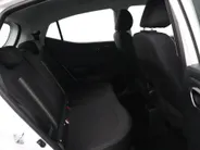 Hyundai i10 1.0 Comfort | Carplay | Airco | Cruise | NU Rijklaarprijs! Incl.12 Maanden, APK, Onderhoudsbeurt etc! Premiumpakket gratis!