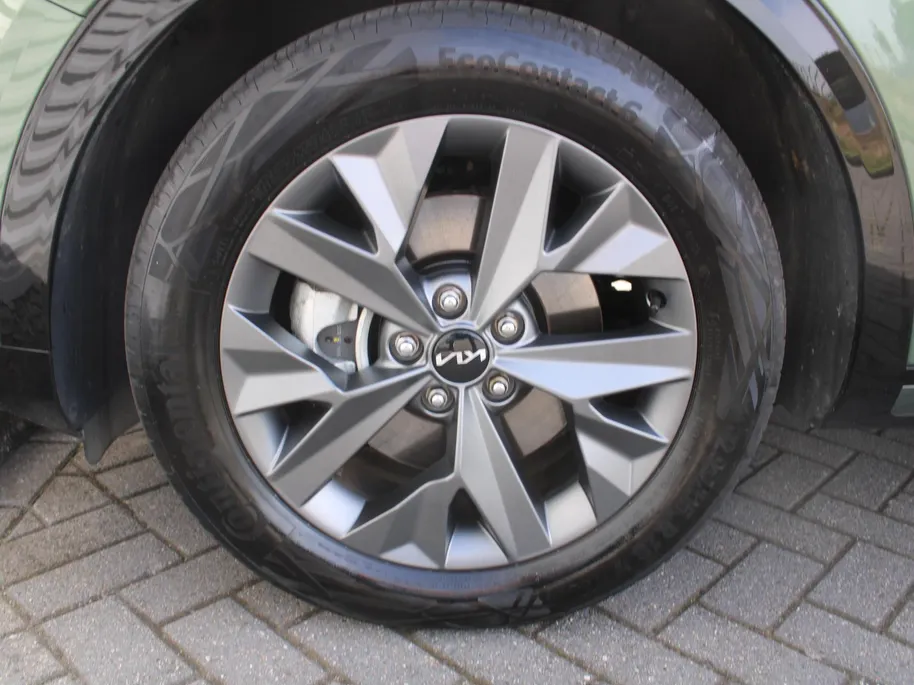 Kia Sportage 1.6 T-GDi Hybrid GT-Line | Stuur-/stoelverwarming | Elek. stoelverstelling + achterklep | Schuifdak | 18' LM | Cruise adapt. | Camera |
