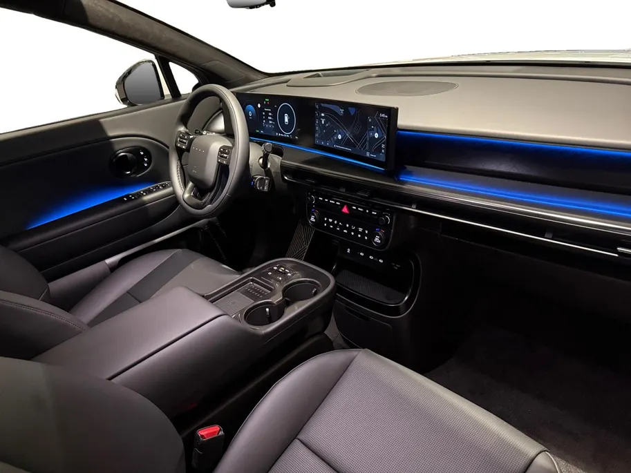 Hyundai IONIQ 9 CALLIGRAPHY BLACK INK | 4WD | 7 PERS. | 110.3 KWH | UIT VOORRAAD LEVERBAAR |
